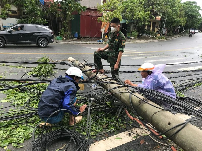 Hưng Yên tập trung chỉ đạo khắc phục thiên tai ảnh 2